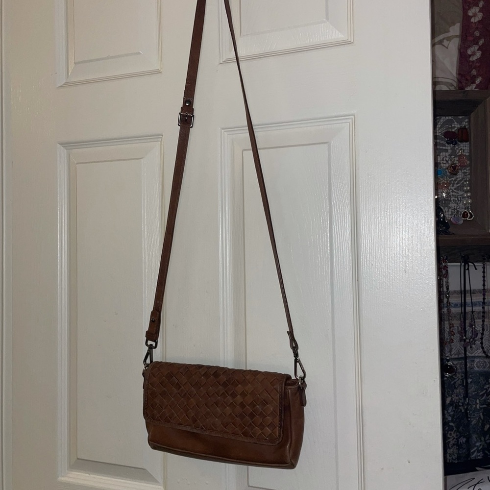 Overland Leather Crossbody Purse